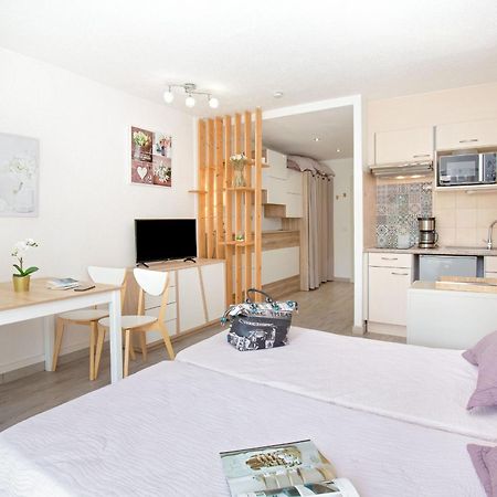 Studio Climatise Pour 3, Face Est, A 50M Plage Et Proche Commerces - Fr-1-466A-23 Saint-Raphaël Dış mekan fotoğraf