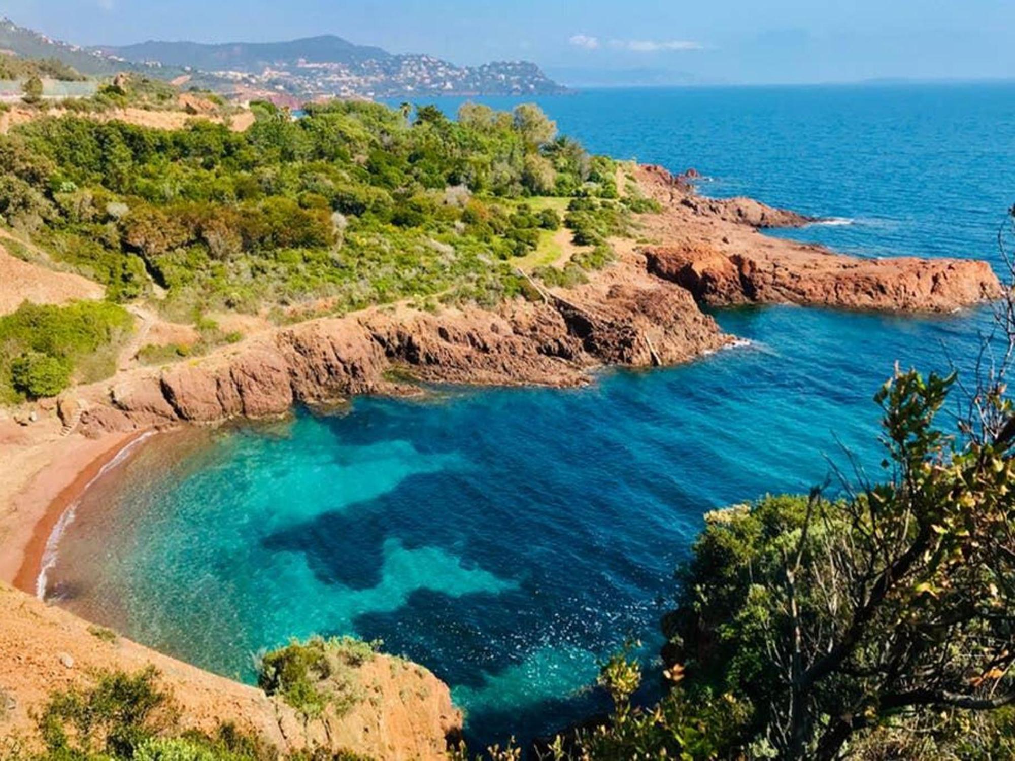 Studio Climatise Pour 3, Face Est, A 50M Plage Et Proche Commerces - Fr-1-466A-23 Saint-Raphaël Dış mekan fotoğraf